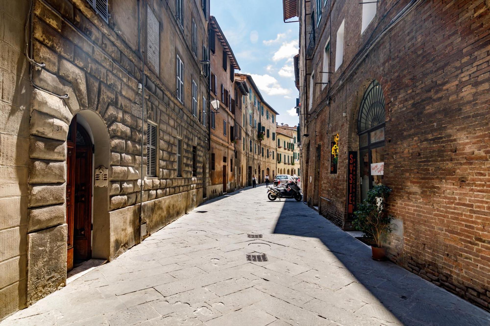 Apartamento Charme Centro Storico Siena Exterior foto