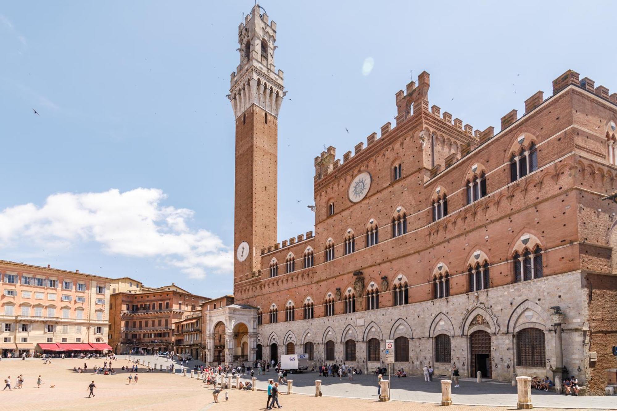 Apartamento Charme Centro Storico Siena Exterior foto