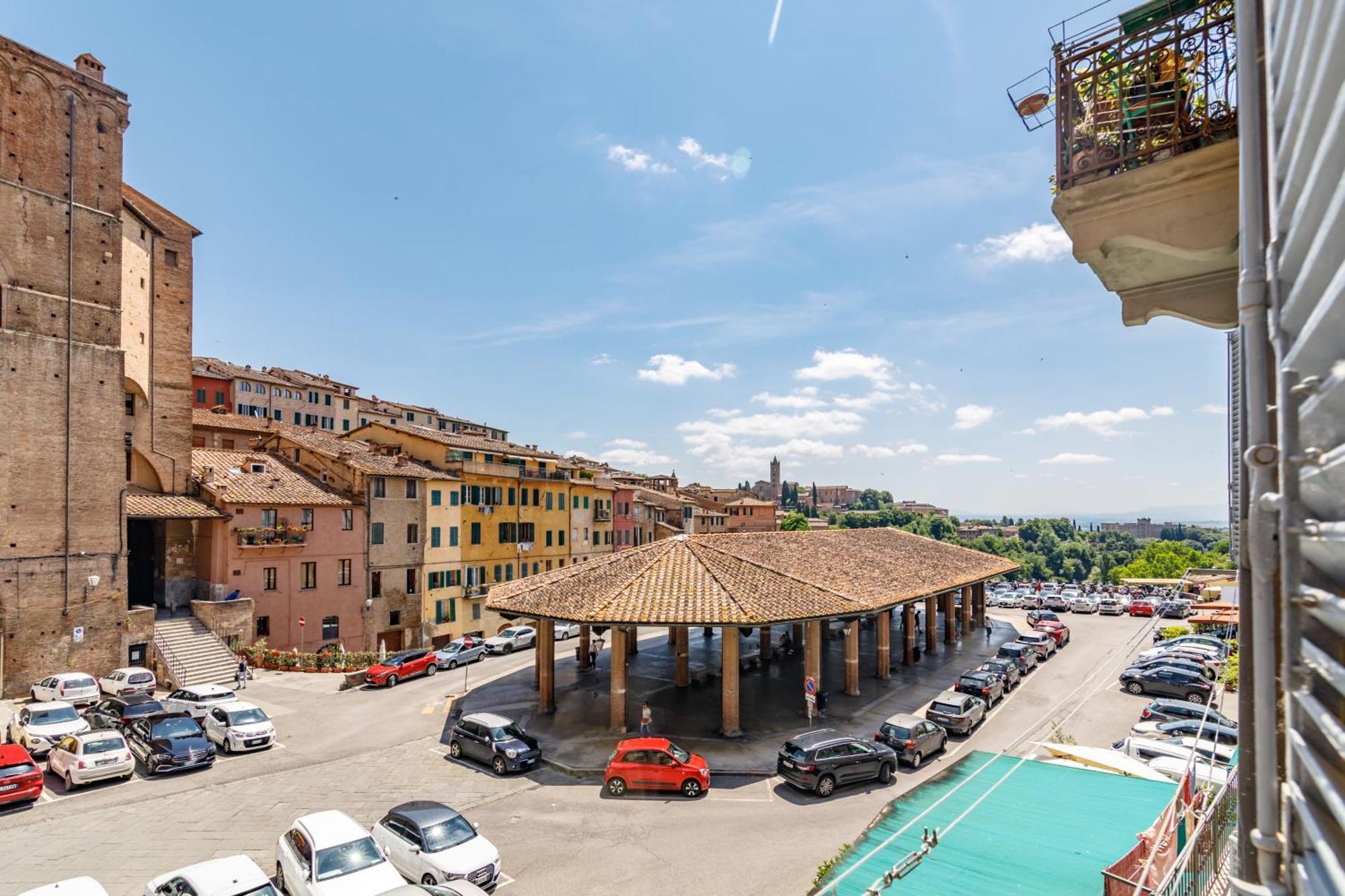 Apartamento Charme Centro Storico Siena Exterior foto